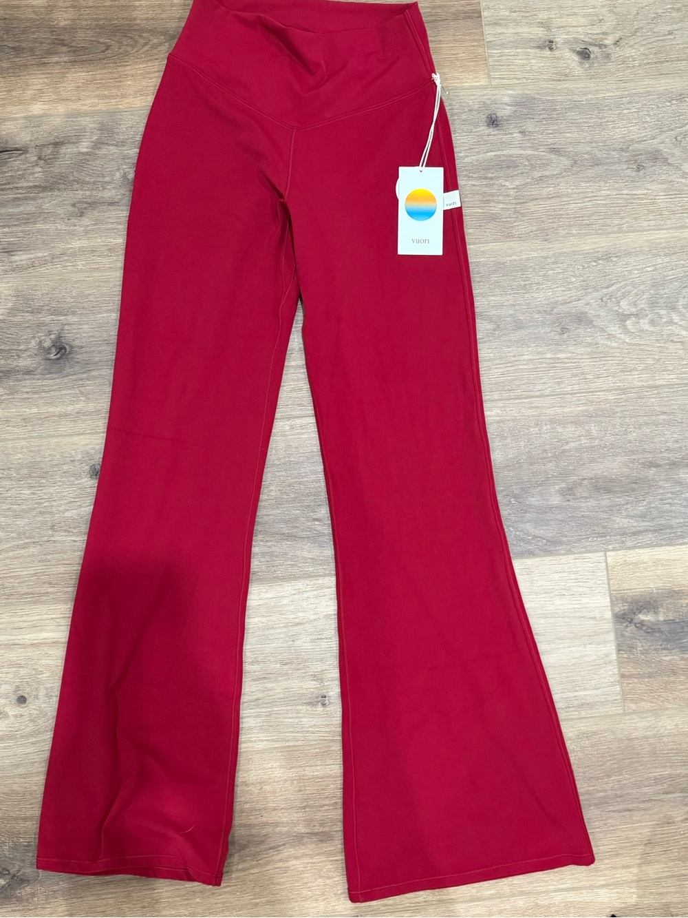 Vuori AllTheForm™ Flare - Short Pants NWT - Picture 2 of 5